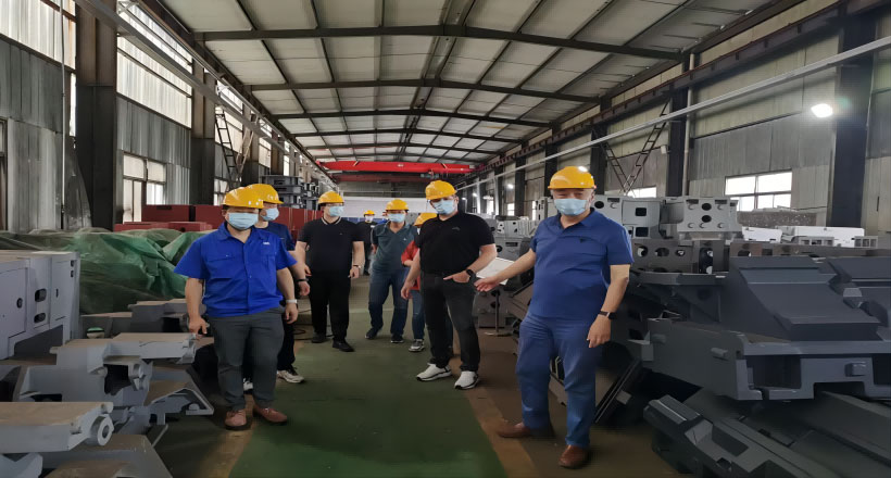 蒂升电梯专家代表团携供应商开发团队一同到访海安莎特卡工厂
